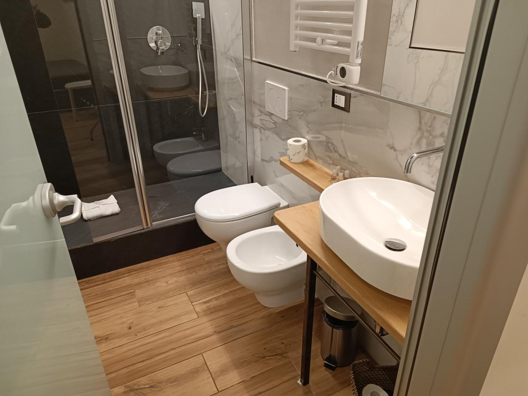 Il Giardino Di Elettra - Freeparking Lejlighedshotel Genova Eksteriør billede